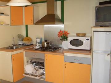 Chalet pour 4 Personnes dans Salles-Curan, Lac de Pareloup, Photo 2