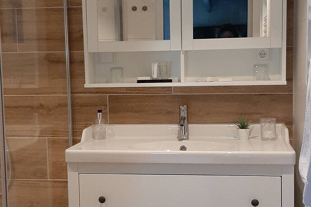 B&B en Spa Landgoed Matanze,\nhertenzicht logeerkamer 2.\nvorstelijk logeren in IJssel