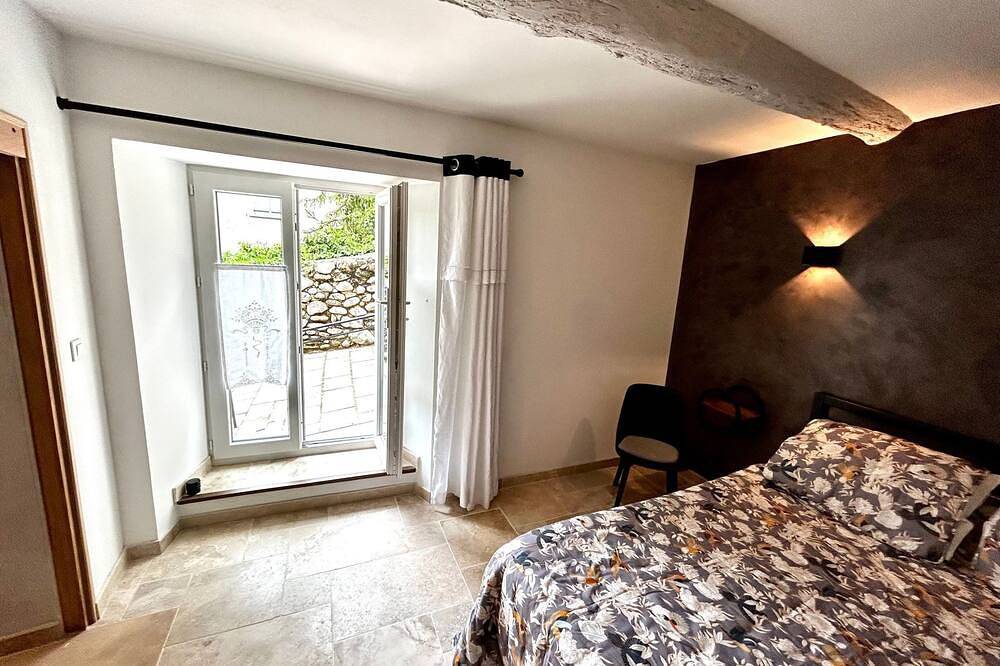 Ganze Wohnung, Wohnung in Riez, Regionaler Naturpark Verdon