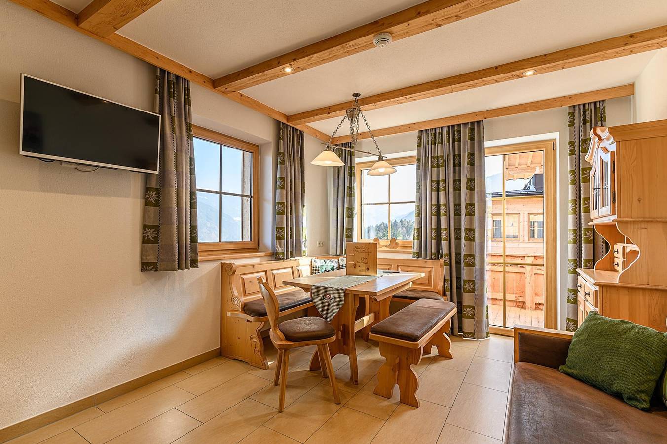 Ganze Ferienwohnung, Ferienwohnung "Gogl Rem" in Tuxer Alpen, Fügenberg