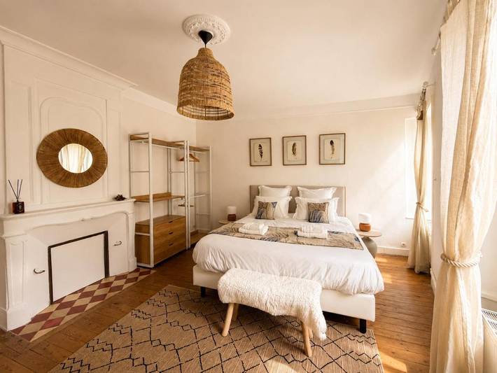 Location de vacances pour 6 personnes, avec vue et terrasse dans Office De Tourisme De Bayeux - 4