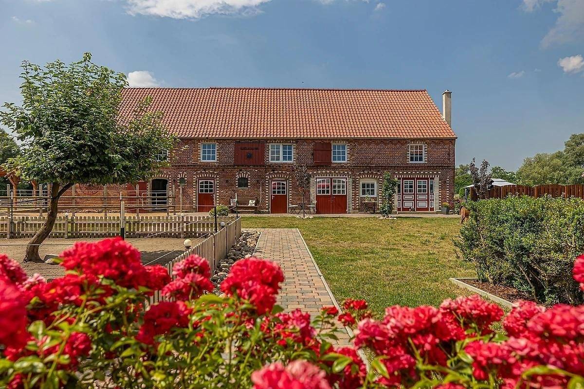 Ganze Ferienwohnung, Wohnung Auszeit im Gutshof zum See in Kläden, Arendsee