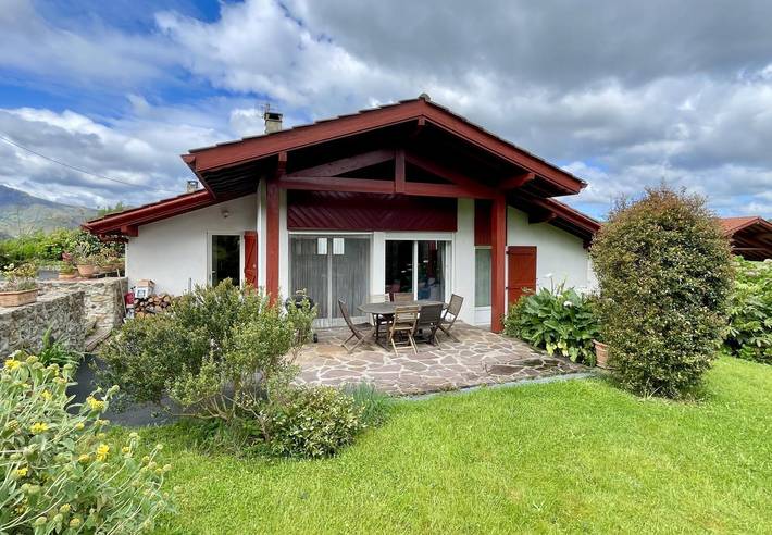 Gîte pour 5 personnes, avec jardin