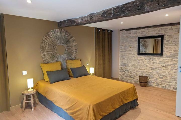 Belle Maison de Vacances Avec Piscine au Cœur de la Vallée de la Dordogne in Martel, Lot
