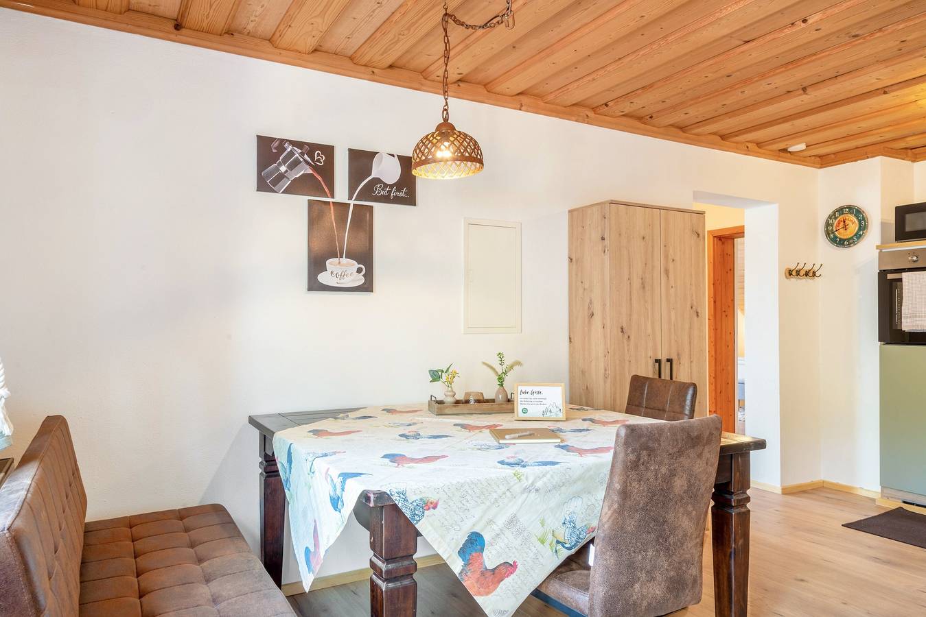 Appartement 'Fewo Enzian' met bergzicht, privé zonneterras en wifi, foto 8