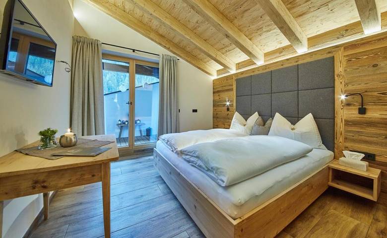 Chalet für 8 Personen, mit Balkon und Garten sowie Whirlpool und Sauna in Hinterglemm - 4