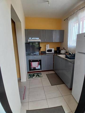 Gîte pour 2 personnes, avec terrasse ainsi que jardin et vue à Saint-Laurent-du-Maroni