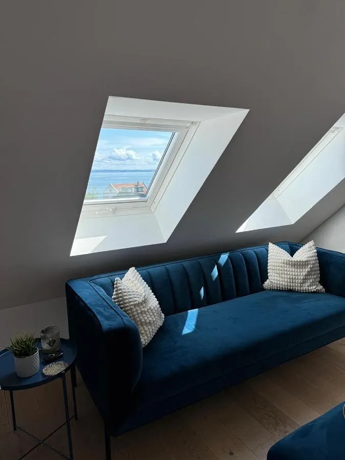 Ferienwohnung für 6 Personen, mit Balkon und Ausblick sowie Seeblick - 1