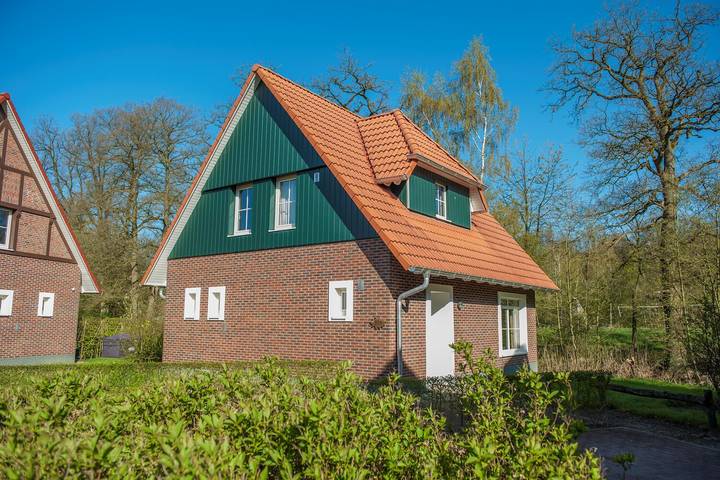 Bungalow für 7 Personen, mit Terrasse und Sauna sowie Garten im Emsland - 2