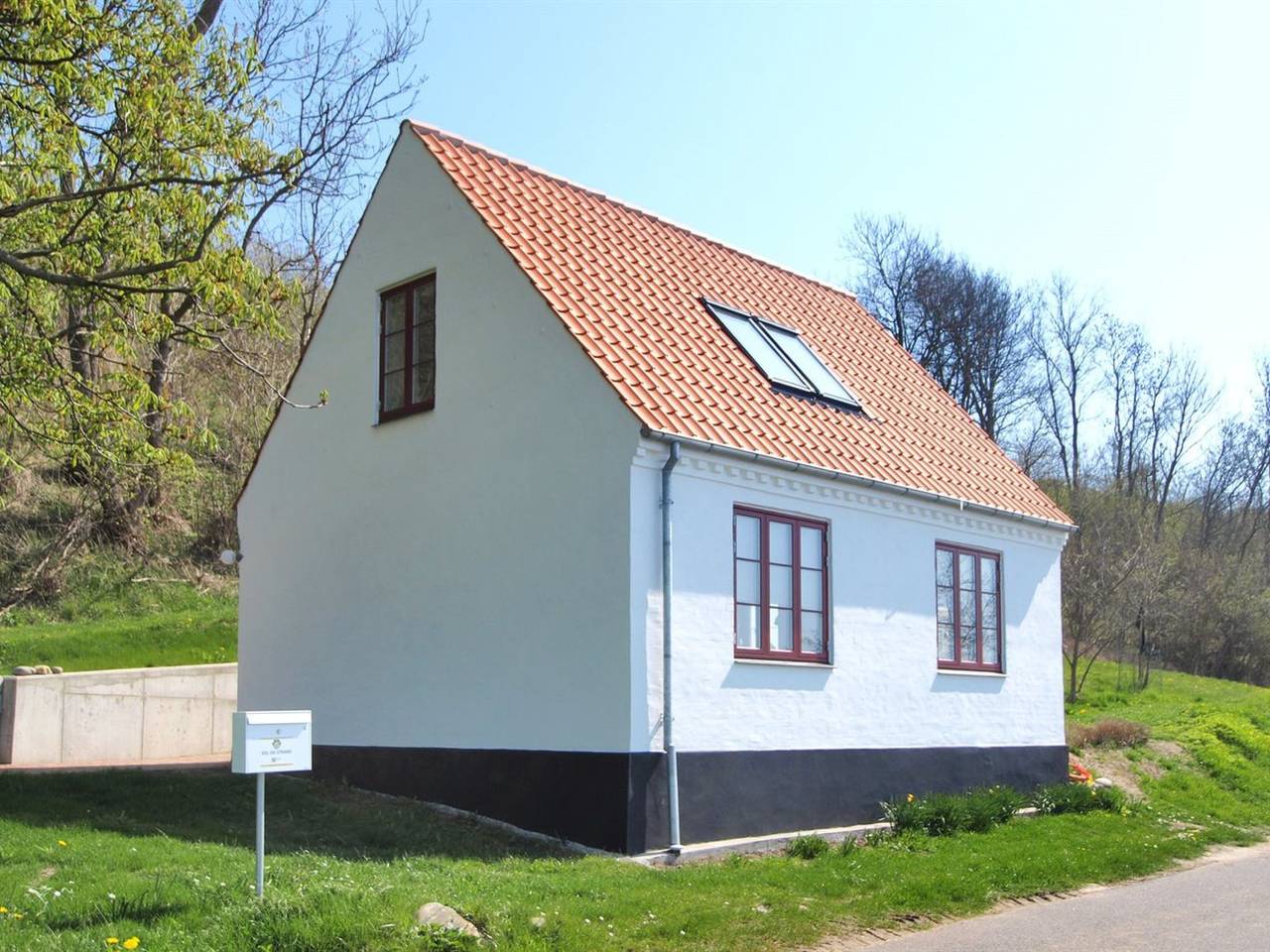 "Uschi" - 15m from the sea in Hasle, Bornholm