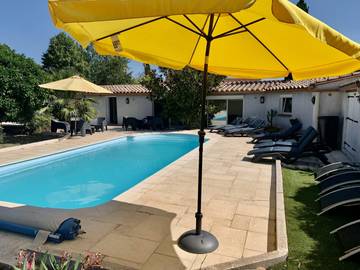 Gîte pour 10 personnes, avec jardin et piscine à Palau-del-Vidre