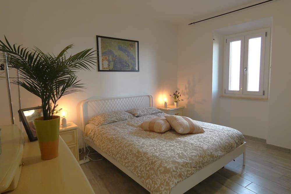 Apartamento entero, Scappo in Umbria, The terrace in Lugnano in Teverina, Provincia de Terni