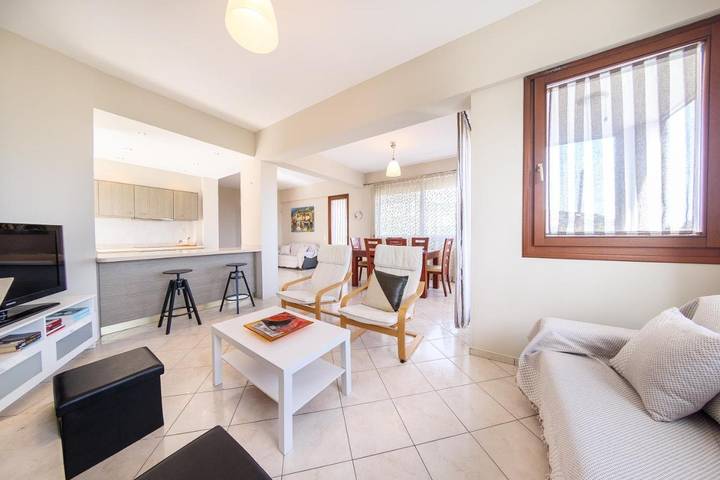 Appartement de vacances pour 5 personnes, avec Balcon et Terrasse ainsi que Jardin et Vue