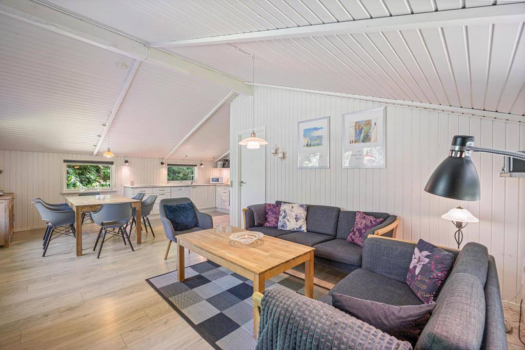 Ferienhaus mit Sauna und Whirlpool in ruhiger Lage in Lodbjerg Hede, Ringkøbing