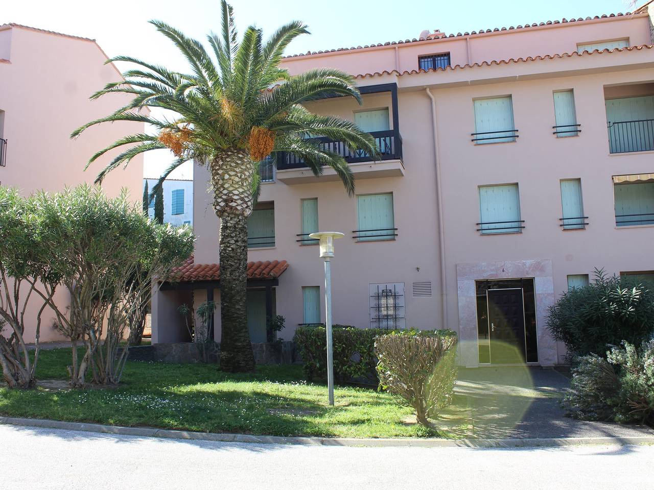 Estudio entero, Estudio Encantador en Collioure con Parking Privado y Terraza Soleada in La Côte Vermeille, Colliure