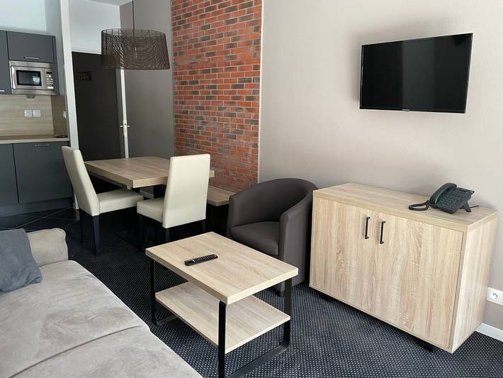 Studio pour 4 personnes, avec piscine ainsi que terrasse et bassin pour enfant, animaux acceptés en Pyrénées-Atlantiques - 2