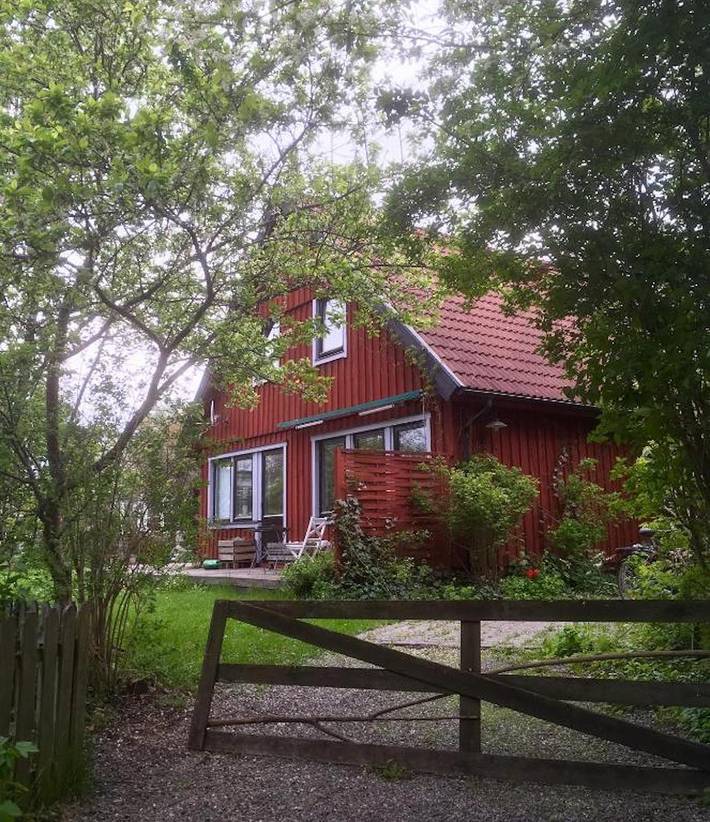 Ferienhaus für 8 Personen, mit Terrasse und Garten - 1