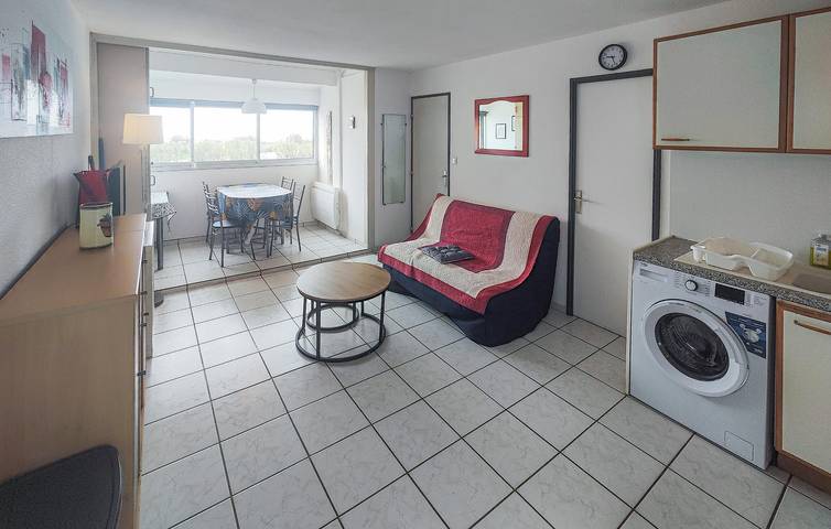 Ganze Ferienwohnung, Oase am Meer: Gemütliche Ferienwohnung mit Parkplatz und Zugang zum Strand in Narbonne Plage, Narbonne
