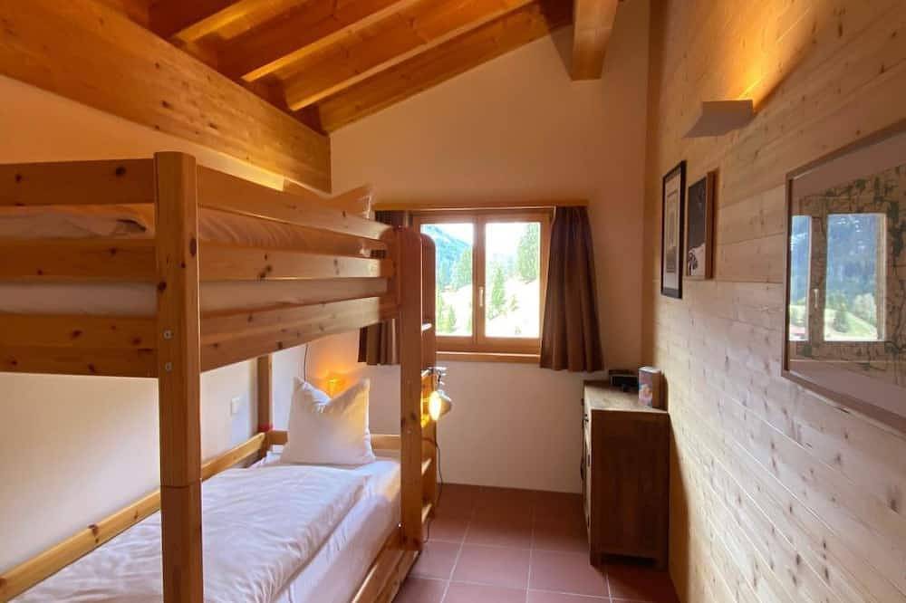 Ganze Wohnung, Haus Gaut Langwies by Arosa Holiday Appartement/Fewo, Dusche und Badewanne, 8-Be in Arosa, Plessur Alpen