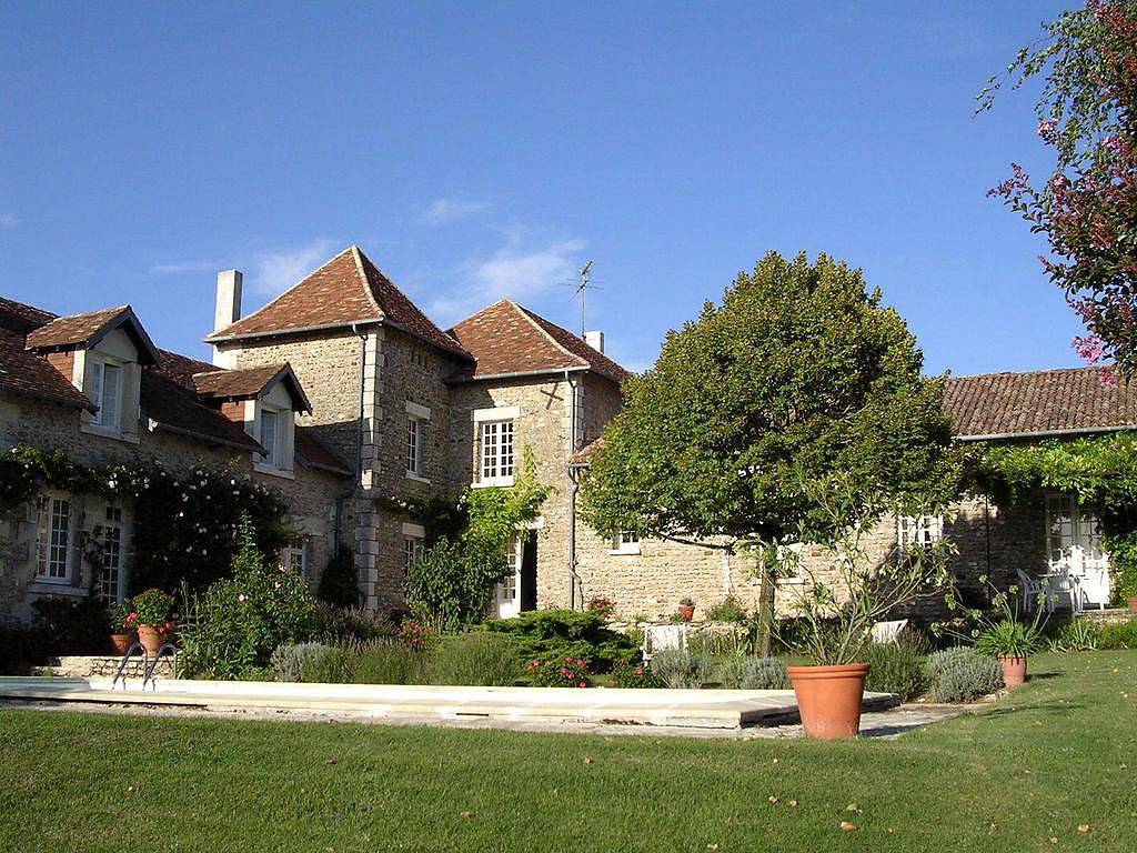 La Pocterie - Les Violettes in Vouneuil-sur-Vienne, Vienne (France)