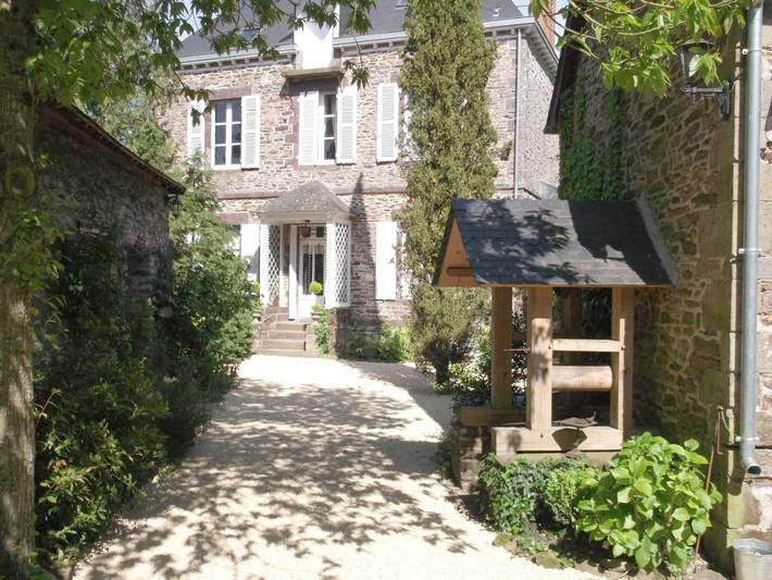 Location de vacances pour 2 personnes, avec Terrasse ainsi que Jardin et Vue à Retiers