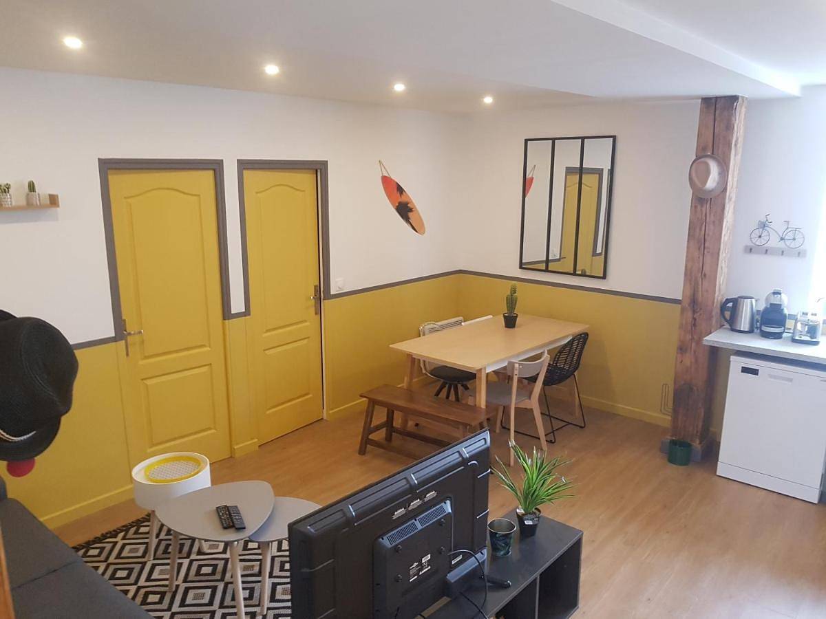 Appartement entier, F3 l'escale Conviviale - Villepinte Aéroport Cdg - Parc Astérix - Paris in Mitry-Mory, Seine-et-Marne