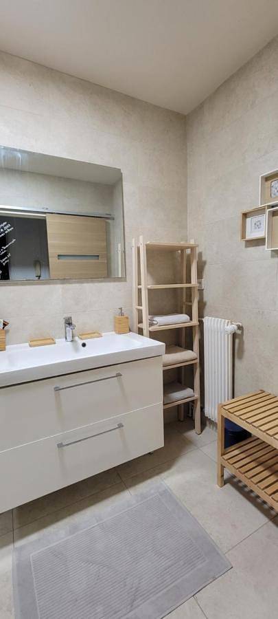 Gîte pour 2 personnes, avec balcon à Fontenay-le-Fleury - 4