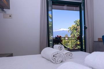 Maison d’hôte pour 2 personnes, avec balcon et vue à Giardini-Naxos