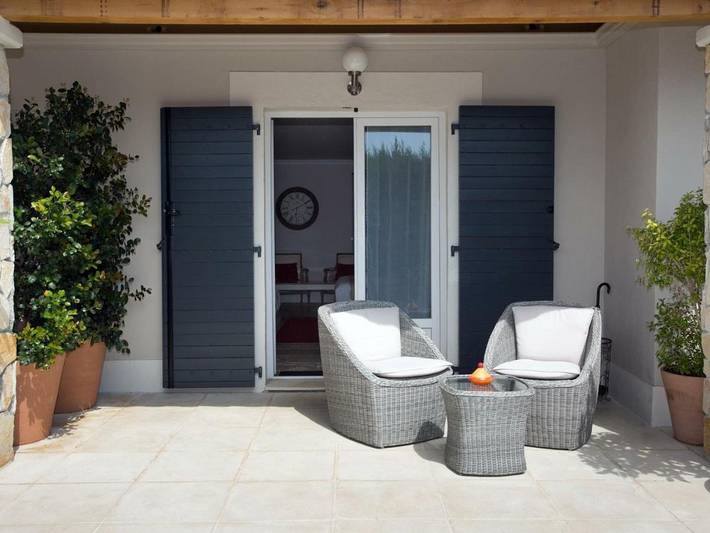 Chambre d’hôte pour 2 personnes, avec terrasse ainsi que vue et piscine à Mougins - 4
