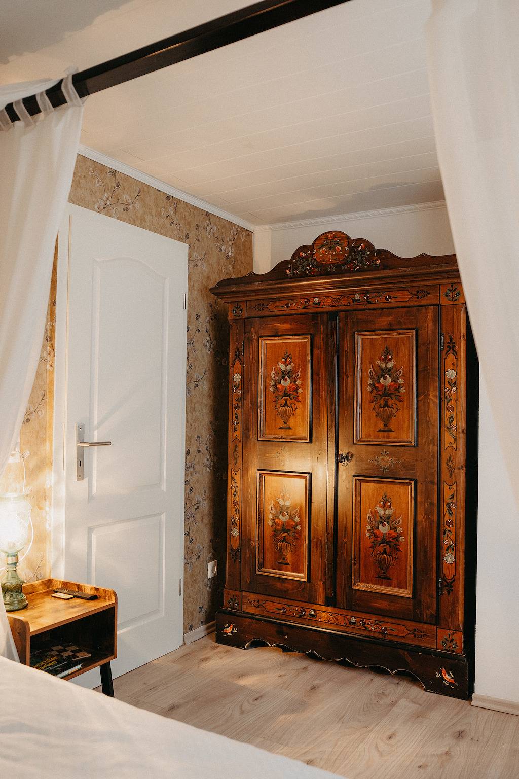 Ganze Ferienwohnung, Altes Häusle am Waschbach-Weintraube in Edenkoben, Südliche Weinstraße