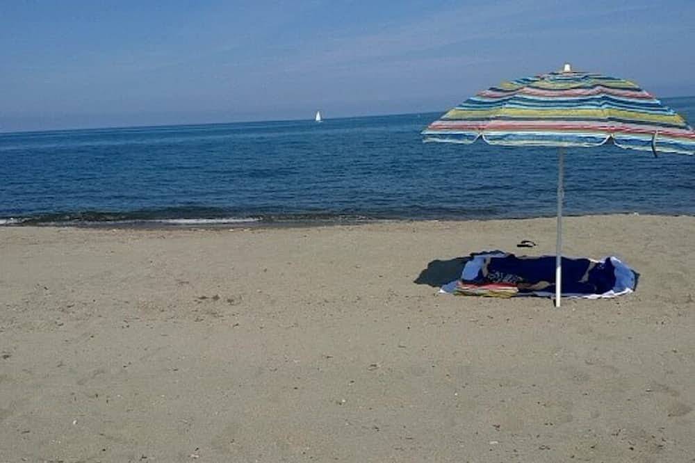 Maison à 80 m de la plage située dans un hameau de 50 maisons au bord de mer in Penta-di-Casinca, Arrondissement de Corte