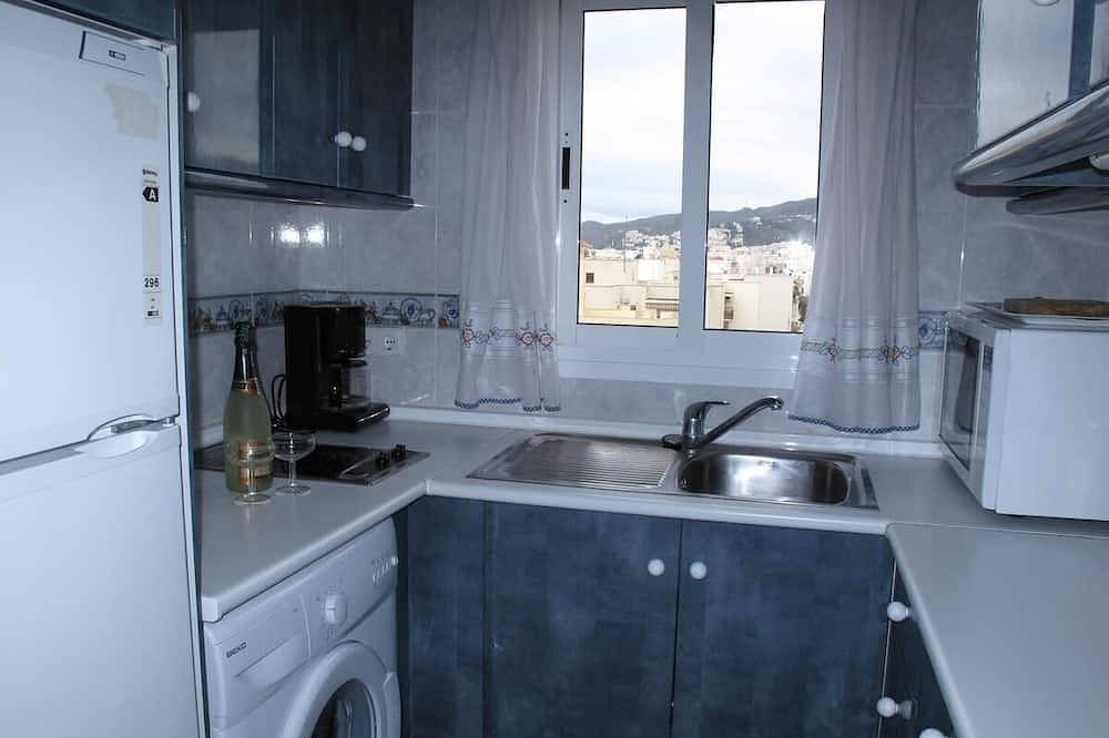 Entire apartment, Edf Malaga Summary:<br>A in Nerja Centre, Nerja