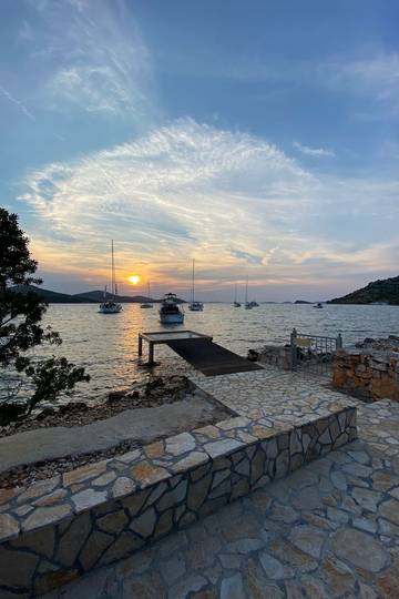 Village Vacances pour 4 Personnes dans Općina Murter-Kornati, Dalmatie, Photo 1