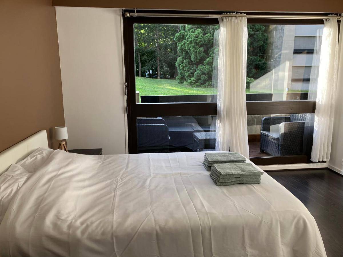 Appartement entier, Paraíso - Logement entier proche Paris tout équipé avec parking in Franconville, Val-d'Oise