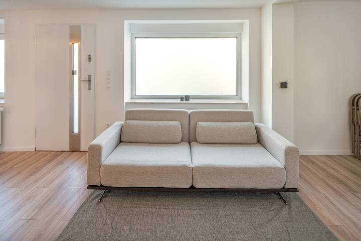 Ganze Wohnung, Apartment für 5 Personen mit Küche & Wlan, zentral zwischen Düsseldorf und Köln in Dormagen, Rhein-Kreis Neuss