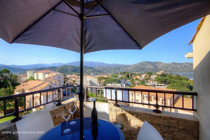 Gîte für 4 Personen, mit Ausblick und Terrasse, mit Haustier - 1