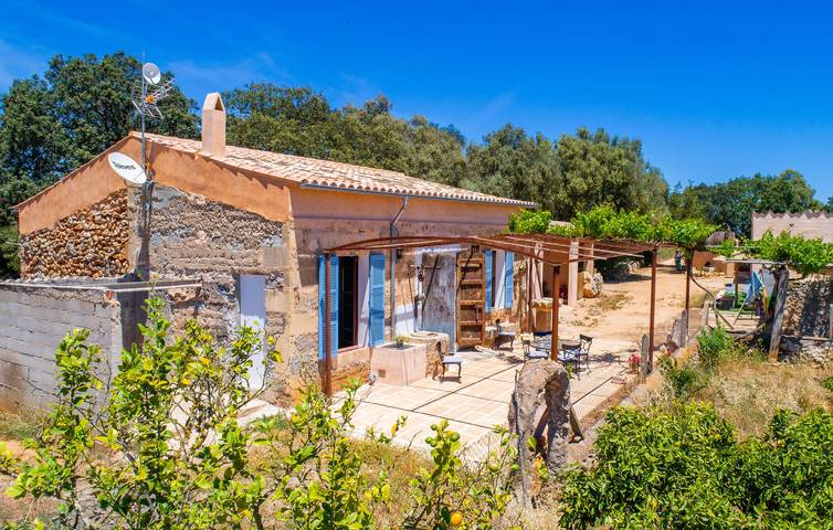 Ferienhaus für 4 Personen, mit Terrasse und Pool - 1