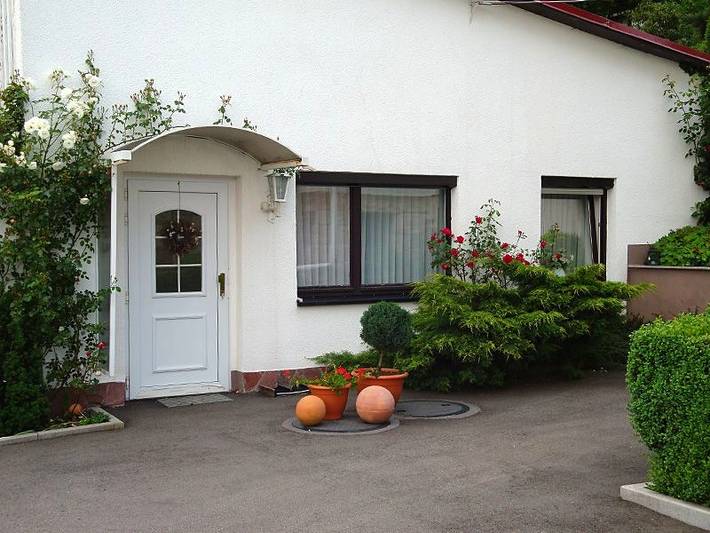 Ganze Ferienwohnung, Ferienhaus Bartos - Ferienhaus mit zwei Räumen in Floh-Seligenthal, Rennsteig