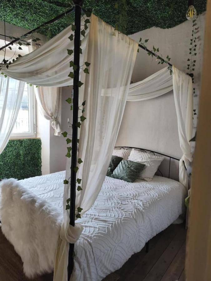 Gîte pour 4 personnes, avec jardin à Saint-Privat (Ardèche)
