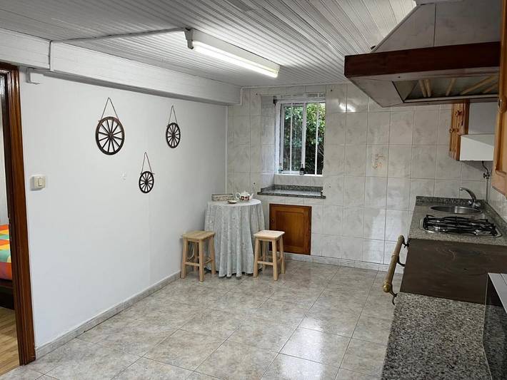 Location de vacances pour 2 personnes, avec Balcon et Terrasse ainsi que Piscine et Vue à A Cañiza - 2
