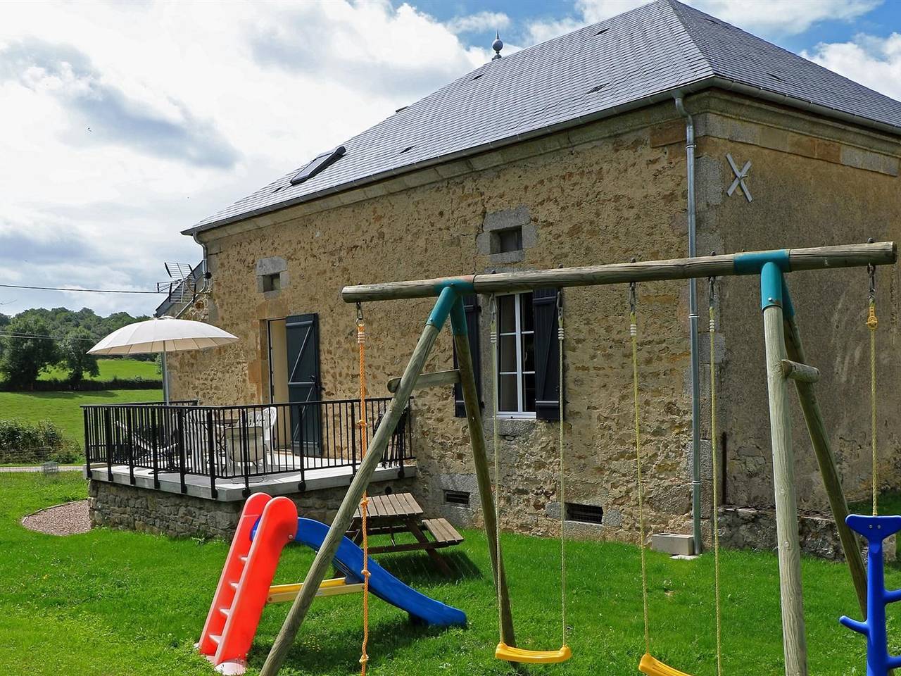 Chalet pour 6 Personnes dans Lormes, Parc naturel régional du Morvan