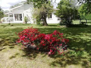 Gîte pour 2 personnes, avec jardin et vue à Arsac