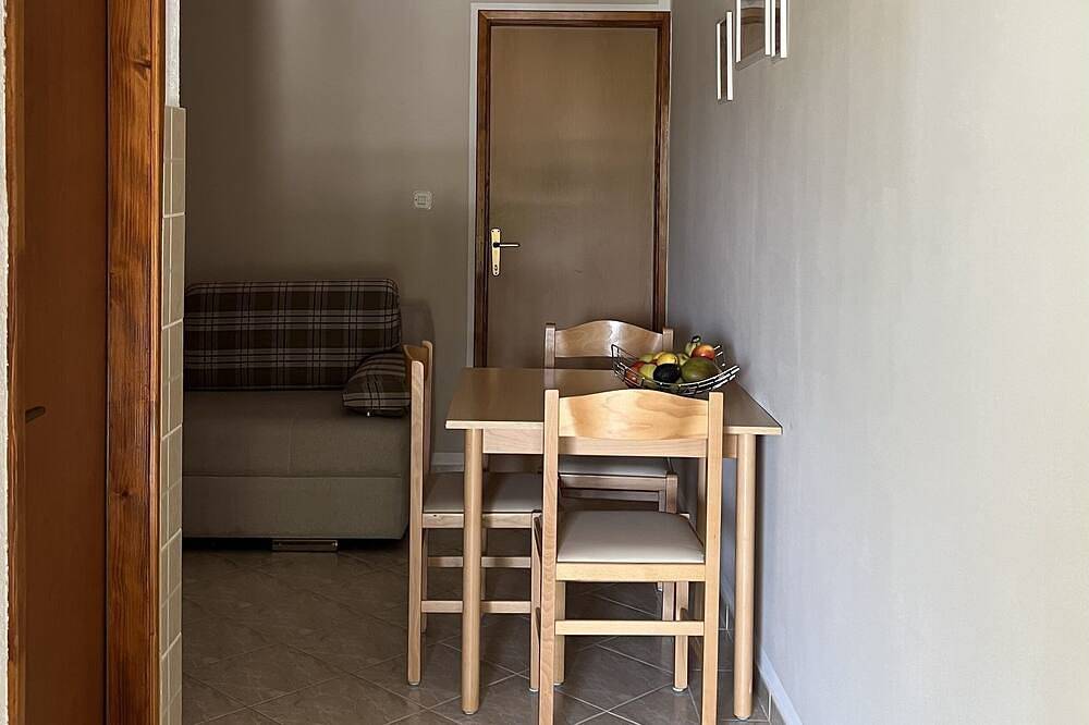 Entire apartment, One bedroom apartment with air-conditioning Starigrad, Paklenica (A-11683-b) in Starigrad Paklenica, Starigrad