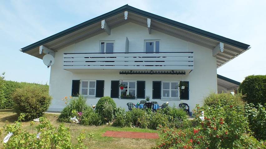 Zimmer für 2 Personen, mit Balkon und Seeblick - 1