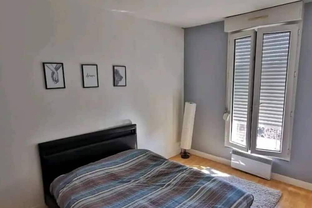 Appartement entier, Appartement cosy Montrouge, proche des transports. in Montrouge, Hauts-de-Seine