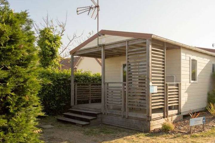Chalet für 2 Personen, mit Terrasse, mit Haustier