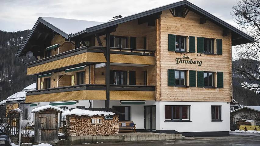 Ferienwohnung für 4 Personen, mit Balkon - 1