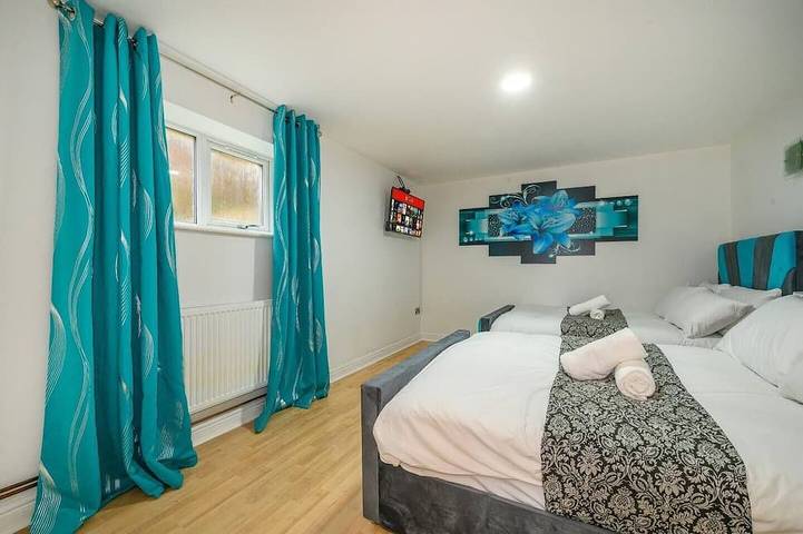 Comfortable Home with Hot Tub in West Yorkshire in Westliches Yorkshire