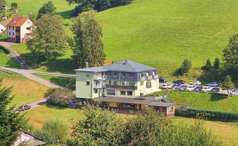 Hotel für 2 Personen, mit Balkon und Terrasse sowie Whirlpool und Garten in Beerfelden