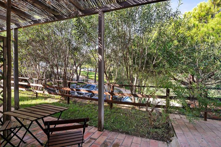 Casa di campagna Vale do Asno – Camera 'Quarto 6' con piscina, Wi-Fi e aria condizionata in Altura, Parque Natural da Ria Formosa